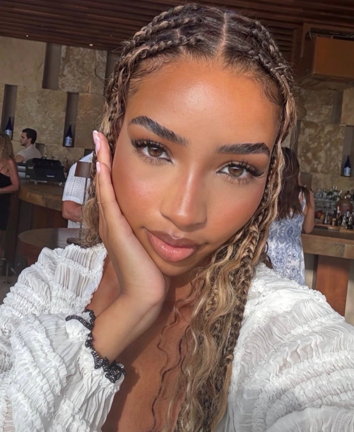 The Beautyhood - Beauty Portrait